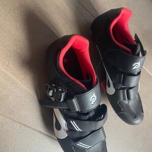 Peloton bikes, shoes with clips, size 42